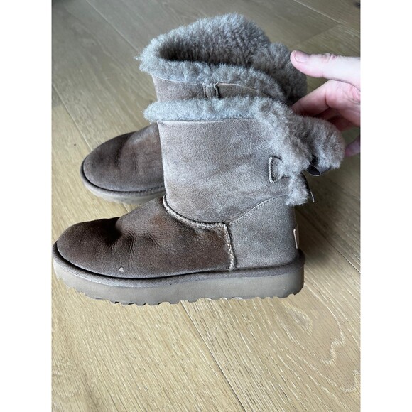 UGG Mini Bailey Bow II Boot size 5 - Picture 3 of 6